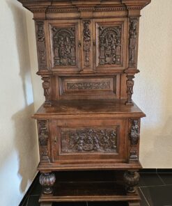 Schrank, vollholz, ca. 150-200 Jahre alt