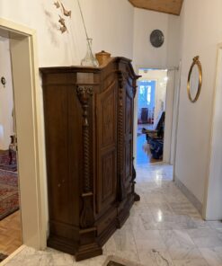 Schrank Antik