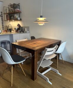 massiver Holztisch, Nussholz, ausziehbar 90 x 150-250