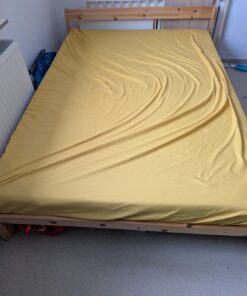Doppelbett mit Matratze