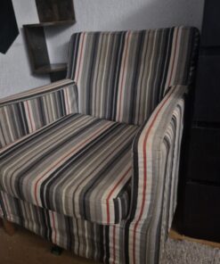 2× IKEA KARLSTAD Sessel – beide für 55 EUR