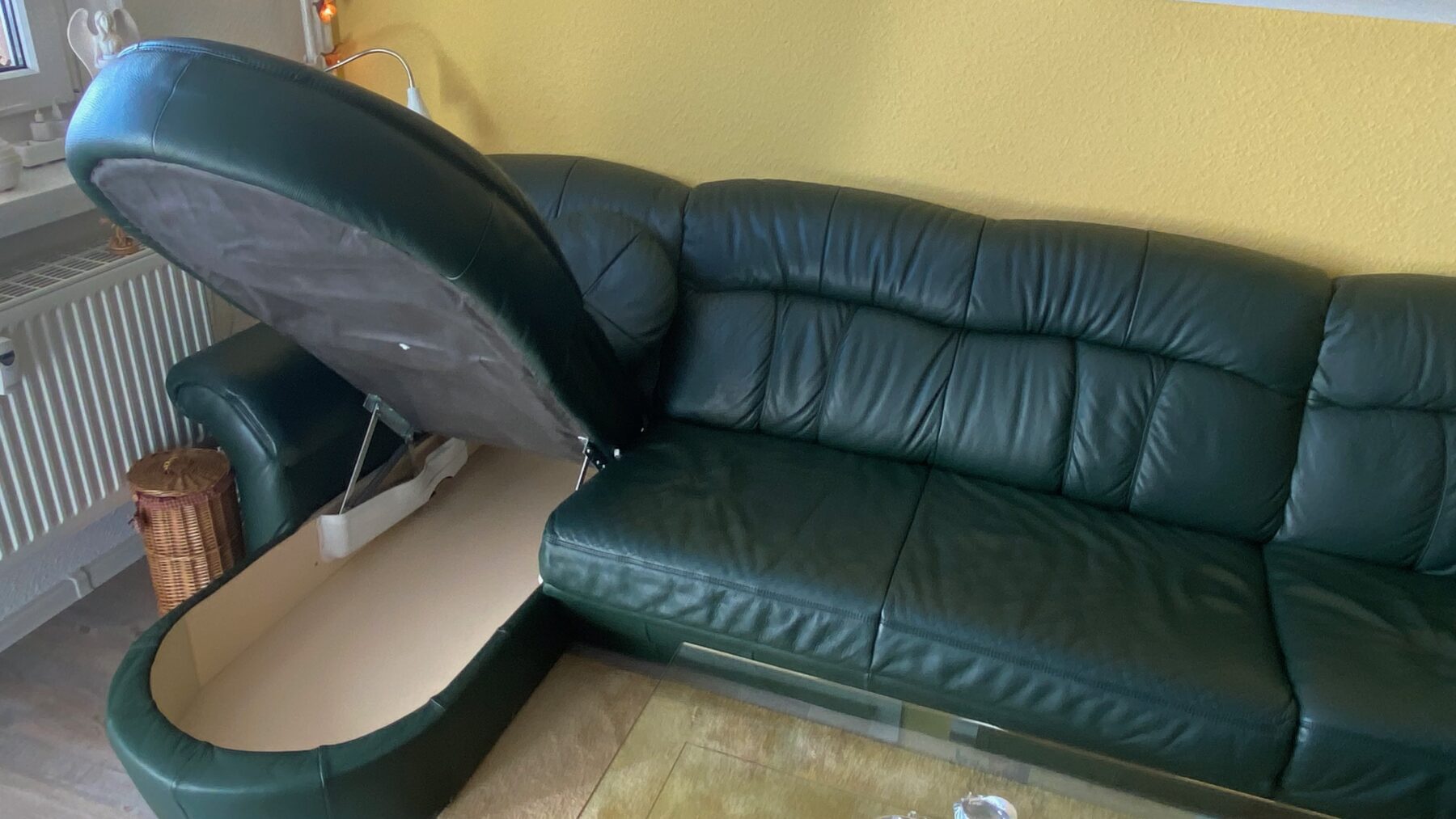 Couch005-scaled-1.jpeg