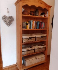 Bücherschrank