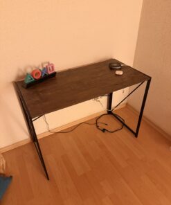 Schreibtisch