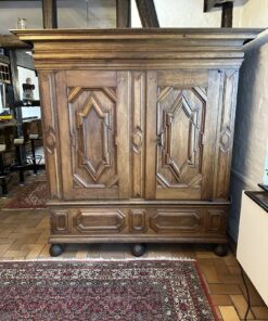 Antiker Eichen-Dielenschrank, Barockstil, ca. 18. Jh., sehr guter Zustand