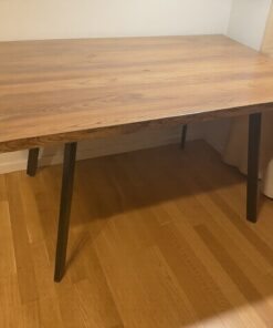 Schreibtisch