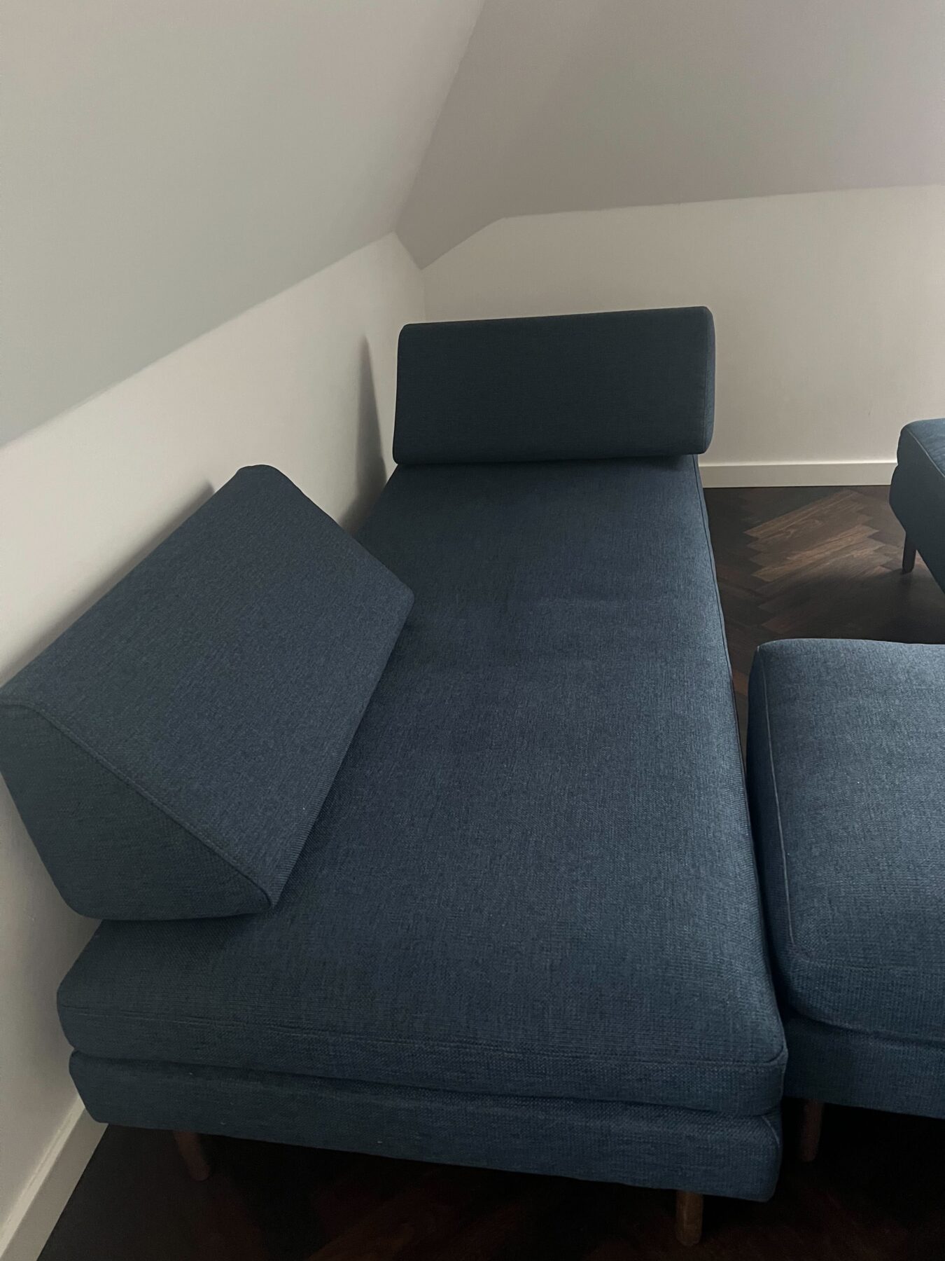 bolia-schlafsofa-scaled-1.jpg