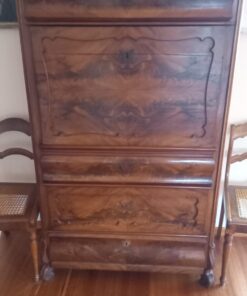 Mahagoni Wäscheschrank