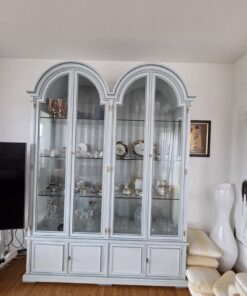 Große Glasvitrine Landhausstil