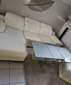 Vollledercouch mit Hocker