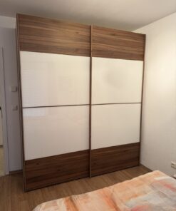 Schrank