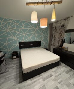 Bett mit LED Beleuchtung