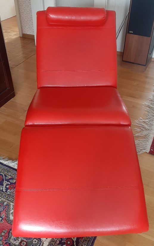 rote-Couch-1.jpg
