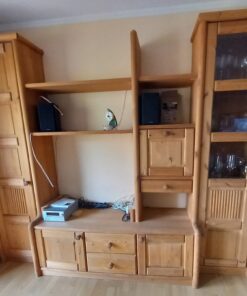 Wohnzimmer - Schrank, helles Holz, Kiefer oder Fichte, Ende 18.6.26