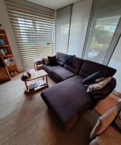 3-sitzer Couch mit motorischer Verstellung von einem Fußteil