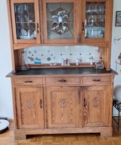 Küchenbüffetschrank