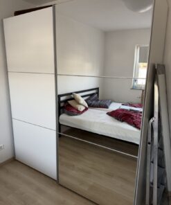 Schrank
