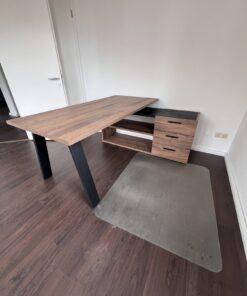 5 L-Schreibtische & 1x Mittelschrank & 2x Mittelschränke