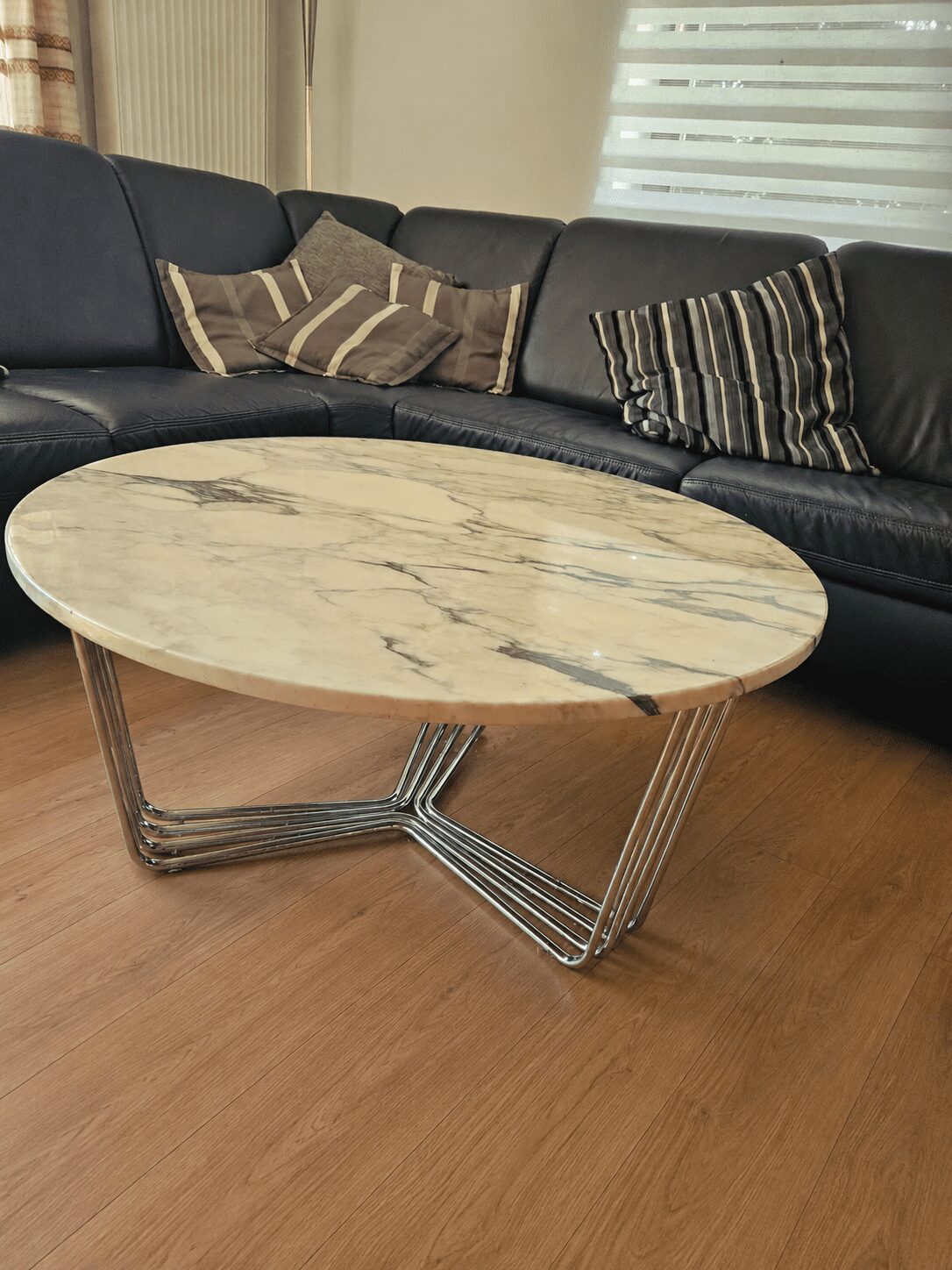 Marmor-Couchtisch-1.jpg
