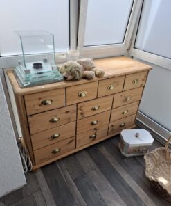 Apothekerschrank