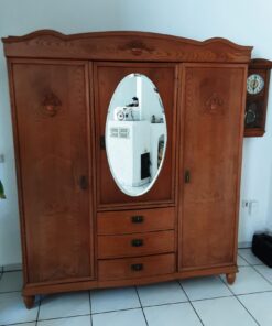 Schrank