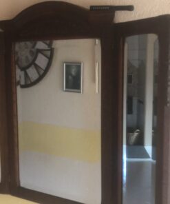 Wandspiegel mit 2 Türchen