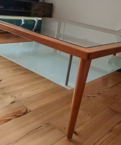 Couchtisch aus Italien Marke Calligaris - 84cmx84cm