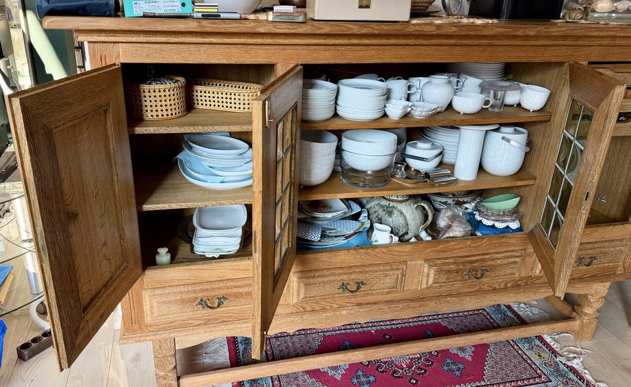 Highboard-offen-li.jpeg