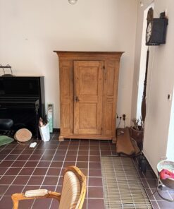 Antiker Bauernschrank Eiche