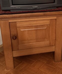 Fernsehschrank