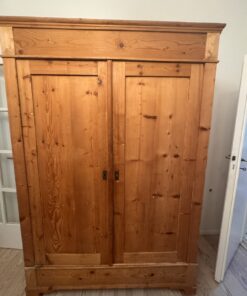 Weichholz Schrank
