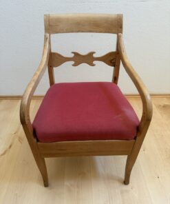 Antiker Stuhl