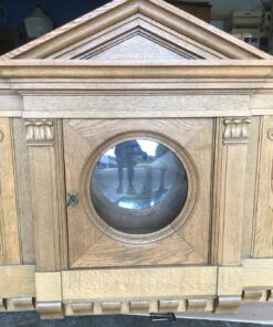 Außergewöhnliche Vitrine