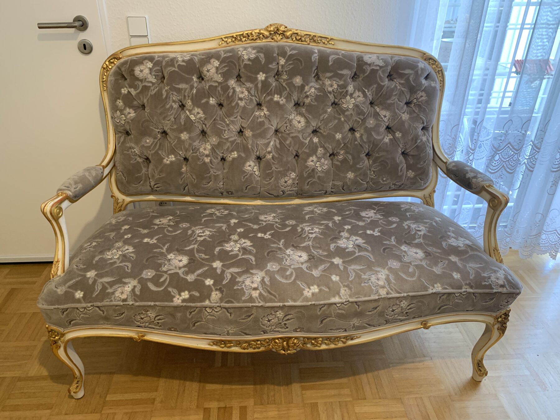 Couch_2248-scaled-1.jpg