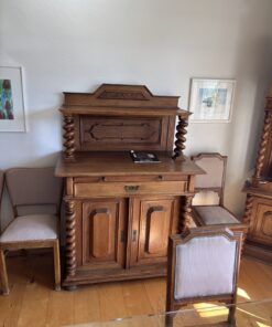 2. Anrichte