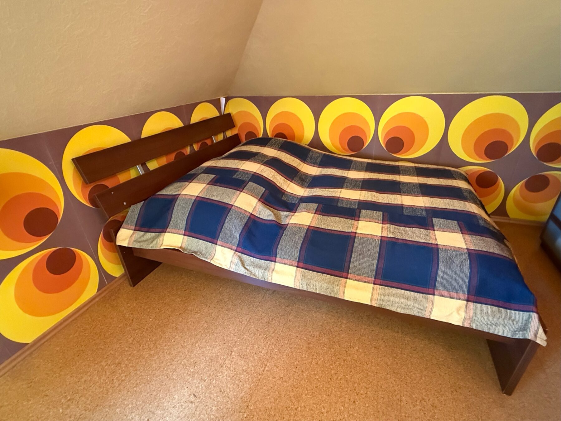 Jugendbett-scaled-1.jpeg