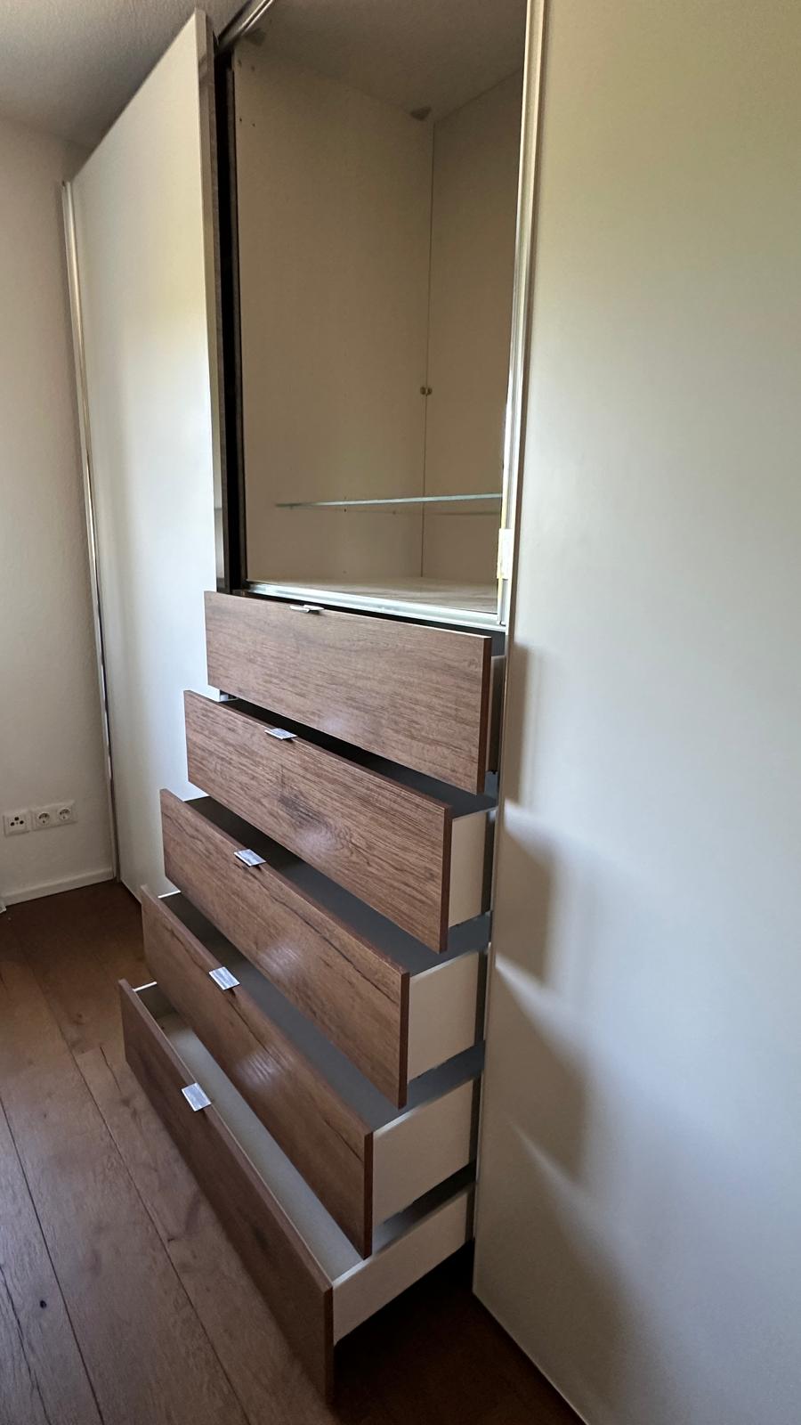 Kleiderschrank7-1.jpeg