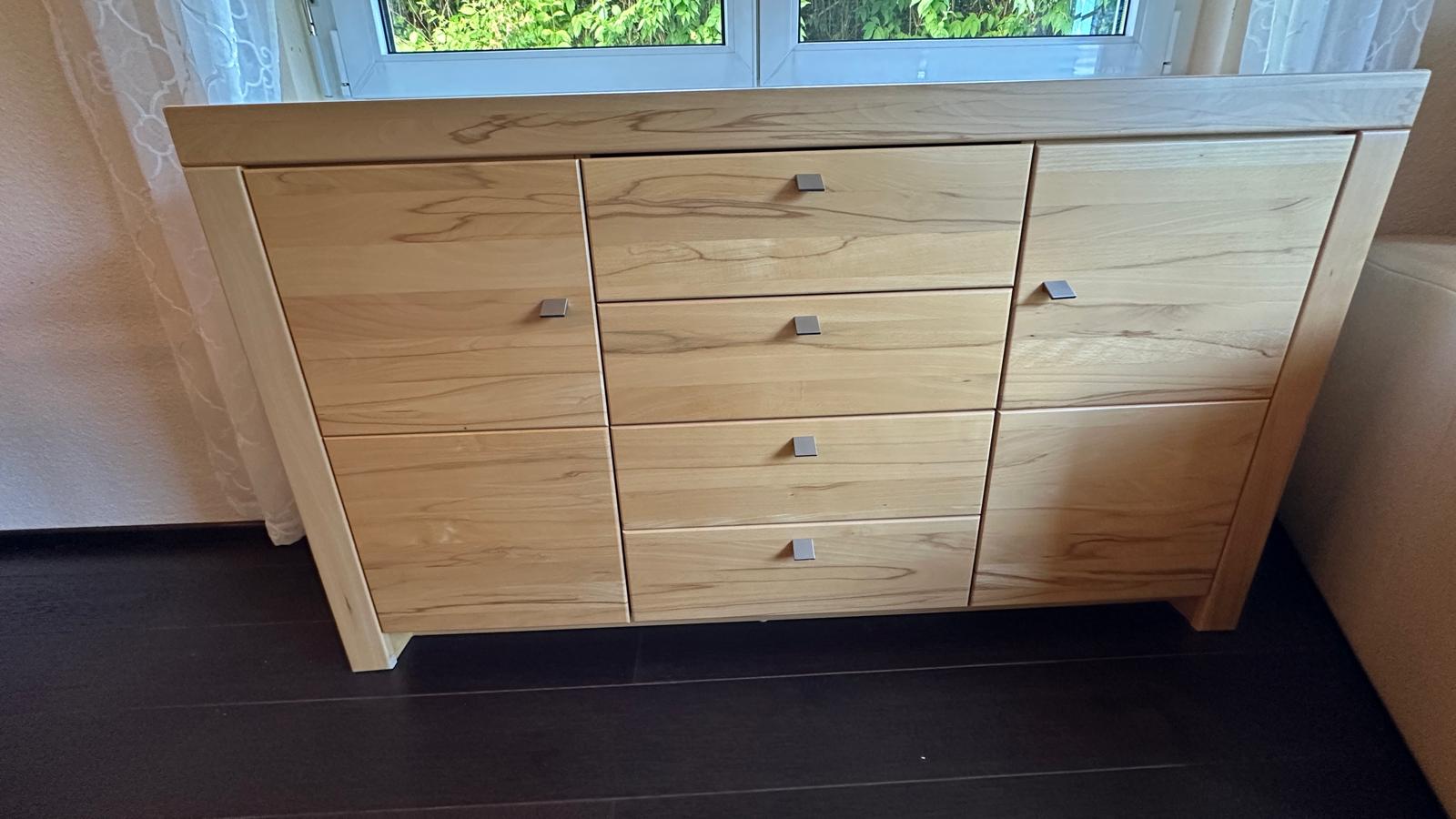 Sideboard.jpeg