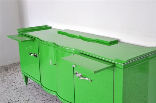 Art Deco Sideboard, highglosslacquer in poison green ,interior in highgloss black, 14 applied layers of paint, wonderful straight body