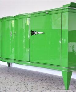 Art Deco Sideboard, highglosslacquer in poison green ,interior in highgloss black, 14 applied layers of paint, wonderful straight body