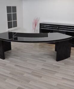 Bauhaus CEO desk , USA 1950, highgloss black, leatherplate, exceptional form, great body