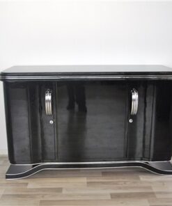wonderful curved doors, highgloss black, big chromelines, hand polished, massive shelve