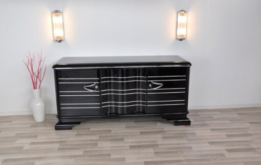Art Deco Sideboard, Chromliner, Pianolacquer, great handles, plenty of storage space, absolute Eyecatcher