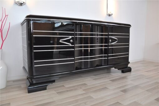 Art Deco Sideboard, Chromliner, Pianolacquer, great handles, plenty of storage space, absolute Eyecatcher