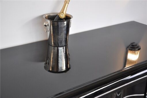 Art Deco Sideboard, Chromliner, Pianolacquer, great handles, plenty of storage space, absolute Eyecatcher