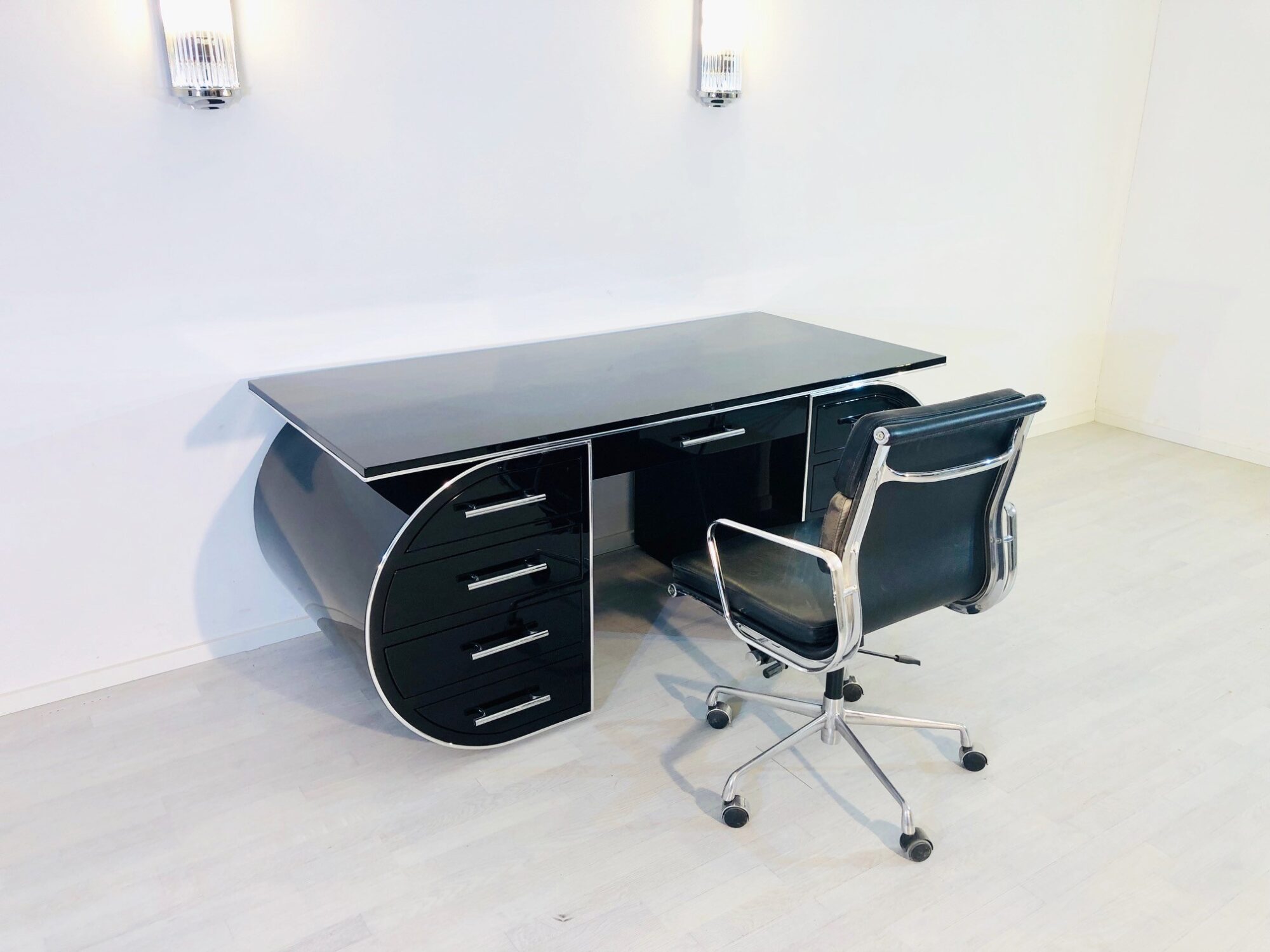 High Gloss Black Design Desk