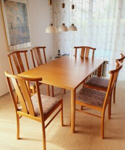 Esszimmer, Tisch mit 6 Stühlen, Kirschbaum