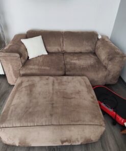 Hochwertiges Sofa mit Fußteil