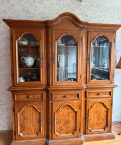Stilmöbel Warrings Buffet Schrank / Geschirr / Wohnzimmerschrank