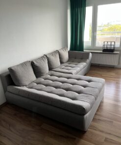Schöne Couch in Grau!